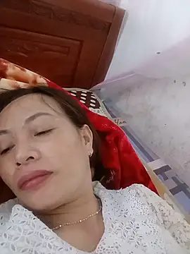 Snapshot of Stella-456 chatting on May 12, 2026, 1:52 pm Stella-456 online show from May 12, 2026, 1:52 pm