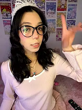 Snapshot of Valen-Foxx1 chatting on January 10, 2026, 5:31 am Valen-Foxx1 online show from January 10, 2026, 5:31 am