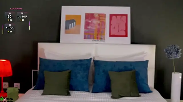 EmilyNoiri online show from November 29, 2025, 1:41 am