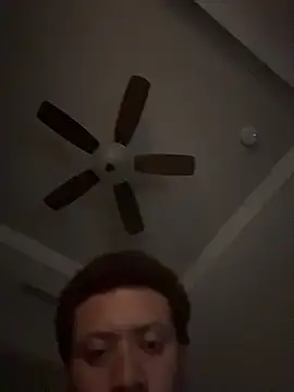 Breezz01 online show from November 21, 2025, 6:45 am