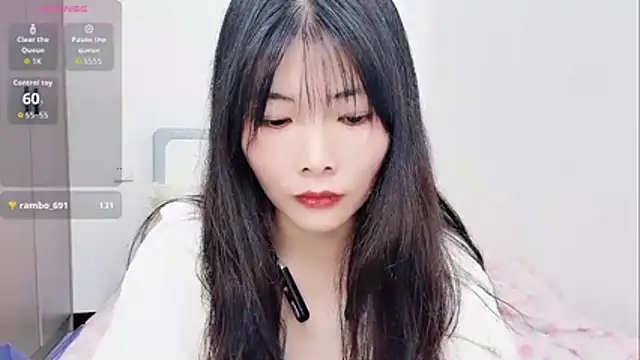 Ava-Baby online show from November 29, 2025, 2:09 pm