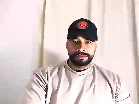 musclehetero online show from February 13, 2026, 3:30 pm