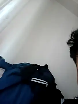 ayazzzz1910 online show from November 19, 2025, 11:10 am