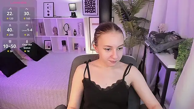 BeautifulSnake online show from December 2, 2025, 8:37 pm