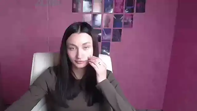Stella XO online show from May 11, 2026, 5:35 am
