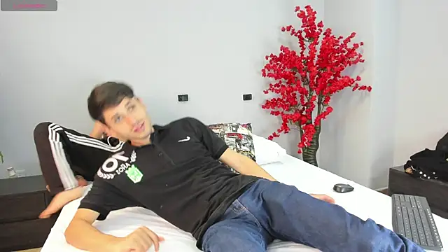 dracke and zara online show from January 15, 2026, 12:32 pm