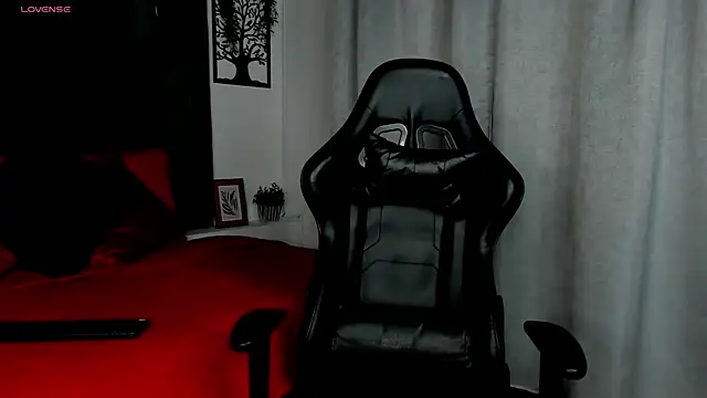 Snapshot of Ostin_Saints chatting on November 27, 2025, 12:18 pm Ostin Saints online show from November 27, 2025, 12:18 pm