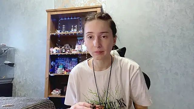 CyberAIice online show from November 21, 2025, 6:12 am