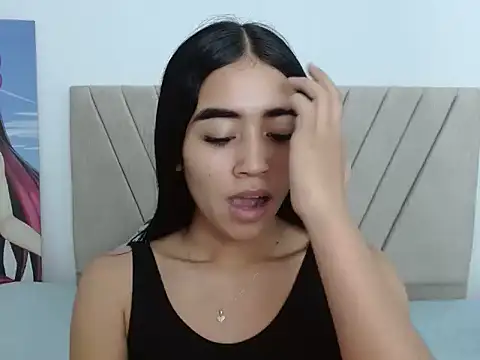 xoxo melany online show from March 10, 2026, 12:21 pm