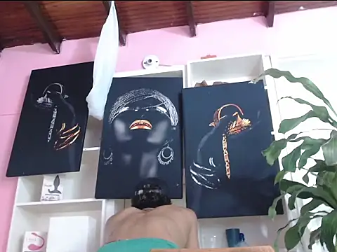 Snapshot of crissex3 chatting on February 26, 2026, 12:37 pm crissex3 online show from February 26, 2026, 12:37 pm