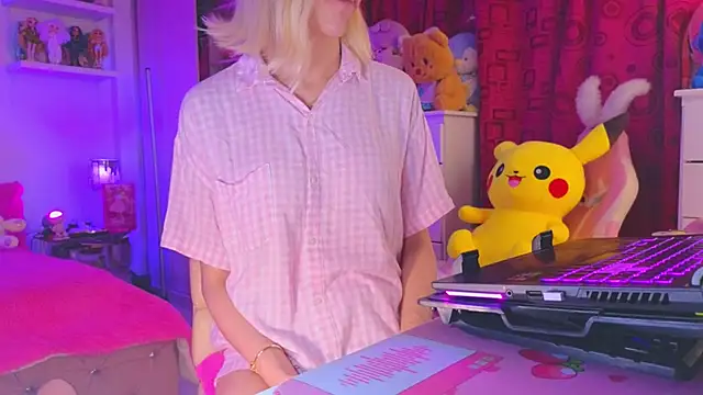 MadamBarbiee online show from December 1, 2025, 11:54 pm