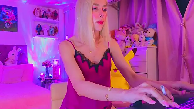 MadamBarbiee online show from March 3, 2026, 12:28 am