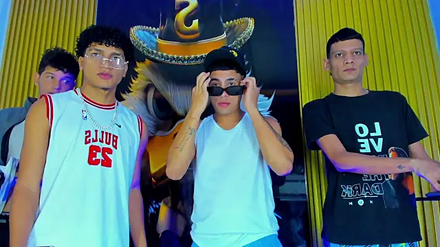 Erotick Men online show from November 22, 2025, 4:33 am