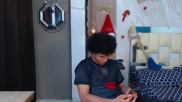 sweett love  online show from January 10, 2026, 4:58 am