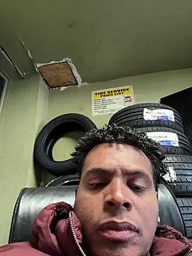 Snapshot of 24denio chatting on February 15, 2026, 2:14 pm 24denio online show from February 15, 2026, 2:14 pm