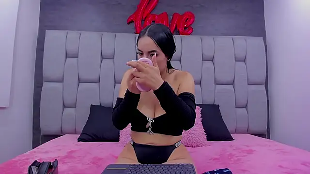 Sarita Ass online show from March 21, 2026, 4:17 am