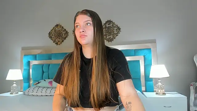 LiiaVelvet online show from December 16, 2025, 2:00 pm