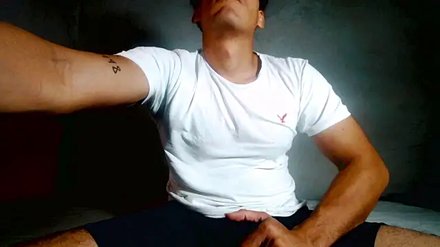 Snapshot of Lion_20xxx chatting on November 21, 2025, 9:57 pm Lion 20xxx online show from November 21, 2025, 9:57 pm