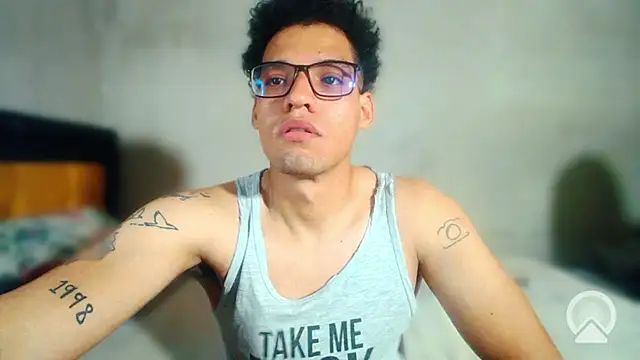 Snapshot of Lion_20xxx chatting on November 23, 2025, 8:30 pm Lion 20xxx online show from November 23, 2025, 8:30 pm