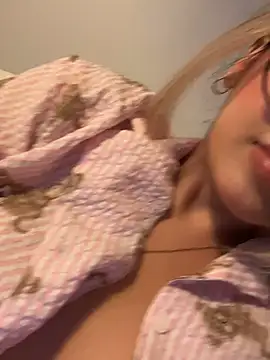 saliha pinky  online show from January 10, 2026, 1:51 am