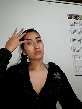 Marilyn 1-2 online show from December 17, 2025, 1:11 am