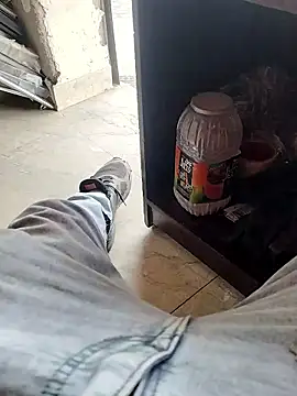 Roy   121 online show from March 22, 2026, 6:50 am