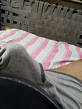 Roy   121 online show from April 21, 2026, 5:03 am