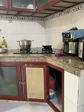 XndSeraphina online show from April 5, 2026, 2:42 am