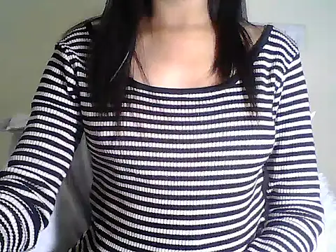 Snapshot of Bold_girl23 chatting on January 14, 2026, 4:01 pm Bold girl23 online show from January 14, 2026, 4:01 pm