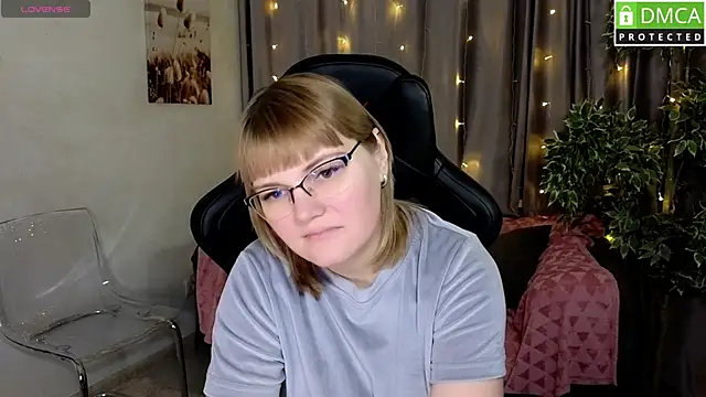 Sofia508 online show from November 22, 2025, 3:49 am