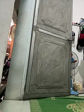 Spring-spring online show from November 30, 2025, 5:00 am