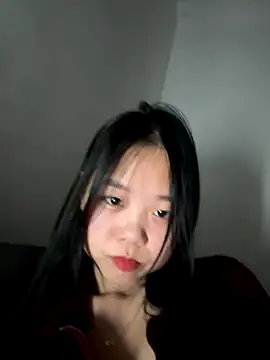 Snapshot of Kiee-lee chatting on November 24, 2025, 7:02 pm Kiee-lee online show from November 24, 2025, 7:02 pm