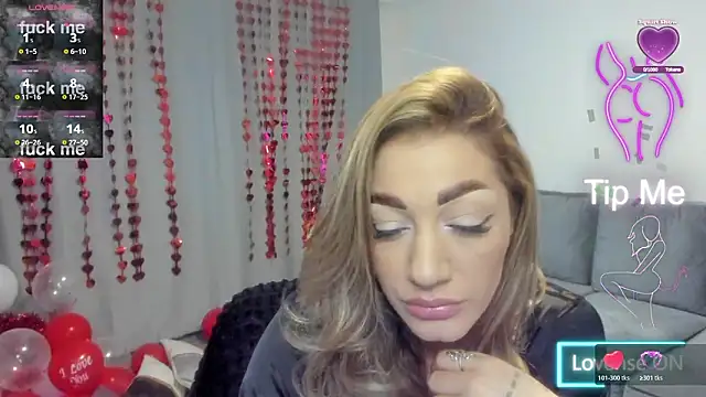 Snapshot of rossana_doll chatting on February 12, 2026, 6:19 am rossana doll online show from February 12, 2026, 6:19 am