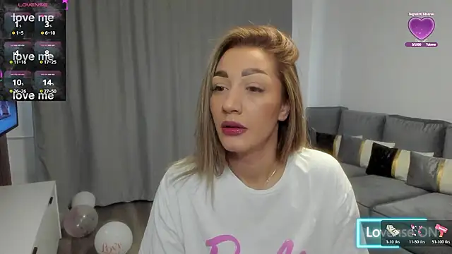 Snapshot of rossana_doll chatting on February 18, 2026, 7:15 am rossana doll online show from February 18, 2026, 7:15 am