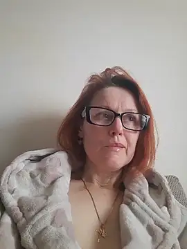 LanaOlbenst online show from March 18, 2026, 7:55 am