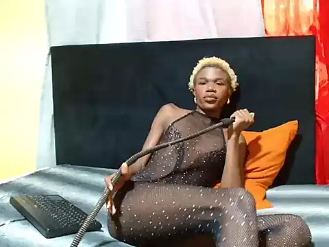 WildHornyTiger18 online show from February 19, 2026, 7:15 am