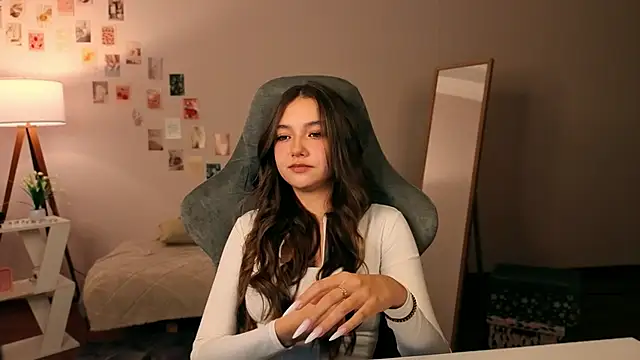 Vexorine online show from November 22, 2025, 7:35 pm