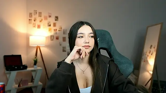 Vexorine online show from March 14, 2026, 7:52 pm