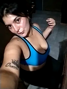 YouladyVidal online show from April 19, 2026, 10:12 pm