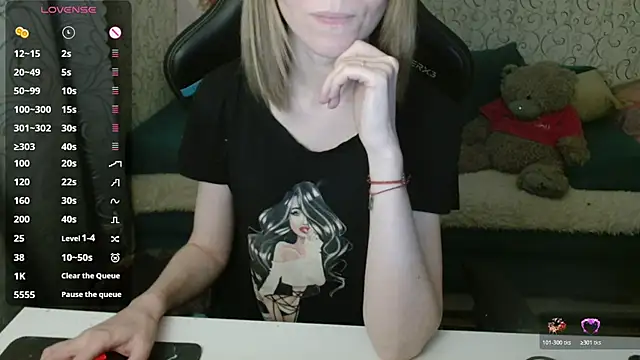   Katherine    online show from November 25, 2025, 3:34 pm