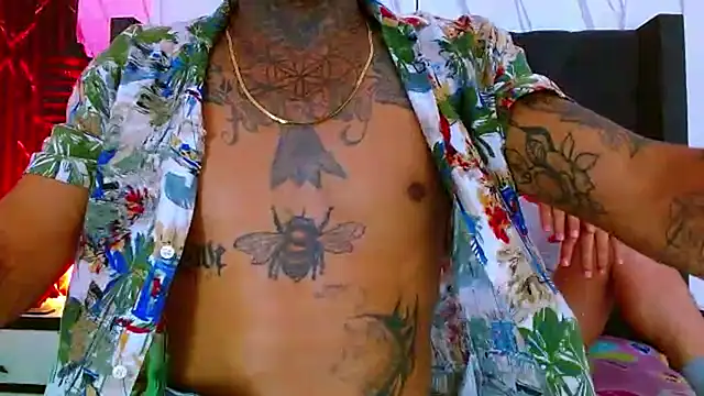 Hot Latino x online show from November 26, 2025, 7:15 pm