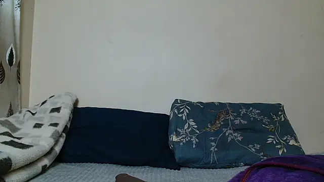 Snapshot of KinkyJXxX chatting on July 3, 2026, 5:03 am KinkyJXxX online show from July 3, 2026, 5:03 am