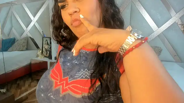 lathiffa online show from January 12, 2026, 2:17 am