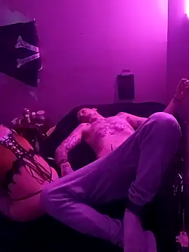 chaoticluvbug online show from January 17, 2026, 7:57 am