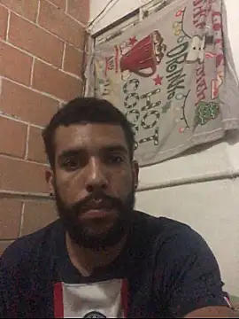 Snapshot of Winrar69 chatting on November 21, 2025, 3:05 am Winrar69 online show from November 21, 2025, 3:05 am