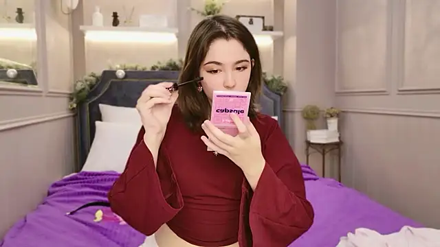 Wendy Finch online show from January 12, 2026, 8:58 pm