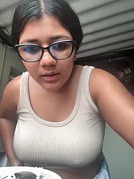 AlexisAndMartina3 online show from December 20, 2025, 2:02 pm