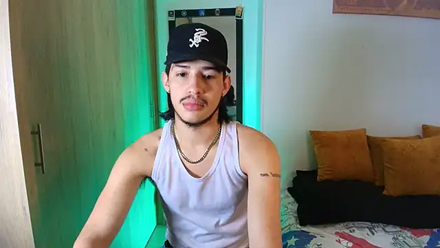 NathanFerrara online show from December 5, 2025, 11:08 am