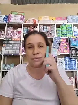 Snapshot of MIA-LARIOS chatting on May 27, 2026, 1:52 pm MIA-LARIOS online show from May 27, 2026, 1:52 pm