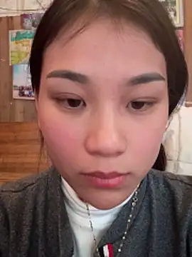 Snapshot of Aster-aster chatting on November 22, 2025, 8:24 am Aster-aster online show from November 22, 2025, 8:24 am